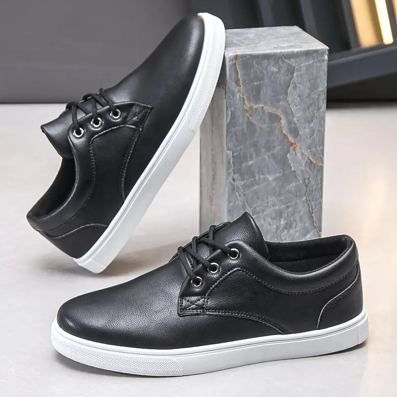 Urban Class™ – Zapatillas Casual de Cuero Sintético