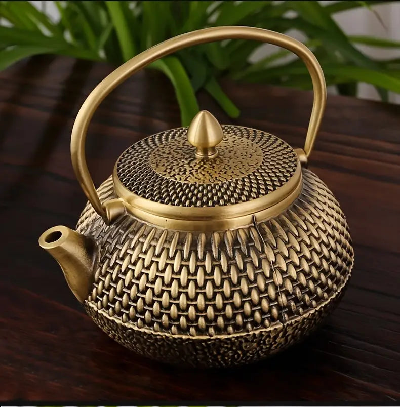 🏺✨ Tetera Premium de Latón Estilo Oriental – Arte y Tradición por Iwachu Design 🫖🌸