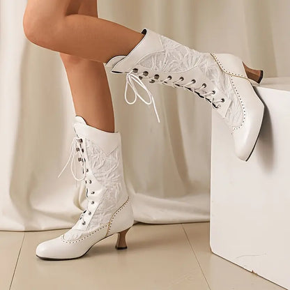 Aurelia Luxe™ – Botas Británicas con Detalles Tallados de Alta Moda