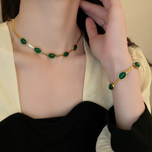 Conjunto de Joyería Esmeralda Collar + Pulsera + (Obsequio Par de Aretes.)