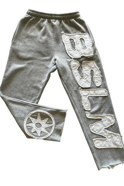 Amber | Pantalones deportivos BSLM: ¡Comodidad, estilo y un look atrevido!