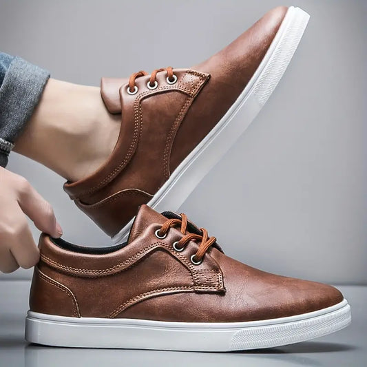 Urban Class™ – Zapatillas Casual de Cuero Sintético