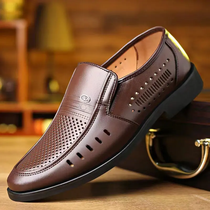 Nuevos zapatos casuales de cuero para hombre